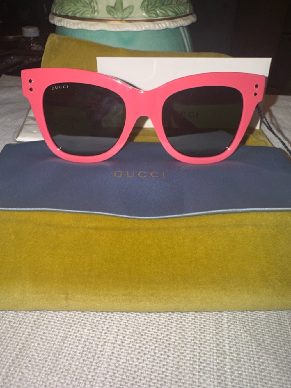 Gucci Women's Pink Cat-Eye Sunglasses - Dust Bag & Pouch - Stunning 🌺 - Picture 8 of 8
